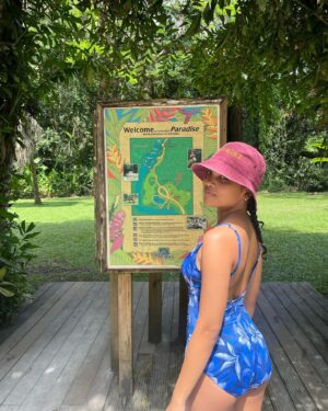 Mia Isaac Instagram - bless up!