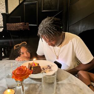 Mia Isaac Instagram - 2022 recap🥂