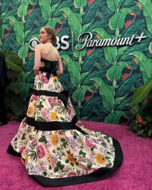 Micaela Diamond Instagram - little mic would die

@mamakdiamond is the best date. 

@paradebway is the gift that keeps giving. thank you company. 

@parklanenewyork a very dreamy way to wake up 

@vogue and @sarahslutsky styling❤️
@ychristielee on makeup and hair❤️
👗: @carolinaherrera by @wesgordon 
👛 👡: @rogervivier 
💎: @evafehren @this_is_evafehren @sydneyevan 

After:
👗: @bevza
👛: @giarite
 👡: @stuartweitzman 
💎: @evafehren @this_is_evafehren @sydneyevan