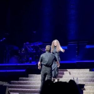 Micaela Diamond Instagram - reunited with my husband to close out his revolutionary residency at The Palace 🖤