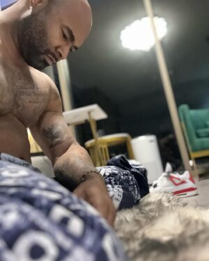 Michael Anthony Instagram - TATTOOS COVER THE WAR SCARS BUT YOU STILL HAVE TO TAKE TIME TO DO THE HEALING! ❤️‍🩹 ➕🙏🏿🟰❤️