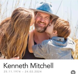 Michael Beach Instagram - I love Kenny Mitchell❤️

He passed away yesterday💔

I tried to make a video to acknowledge his life and his GREATNESS as a man/human of EXCEPTIONAL CHARACTER but I couldn’t get through it without breaking down. And this post is not about my sadness but about his strength and his family’s unbelievable courage and love. His wife Susan. His daughter Lilah. His son Kallum. 

Kenny was diagnosed with ALS over 5 and half years ago. Of course, I didn’t experience the heartbreaking moments he and his family went through but I did witness many of the joyful, grateful times they shared/we shared for life and family during my visits to their home. Much of my time with them was as they dealt with the different awful stages of ALS. But Kenny remained a powerhouse of positivity and humor. He constantly reminded me how much taller he was than me even after he was confined to his fancy chair - even after he lost the ability to speak he had a computer that operated through his breath and when that ability left him he used his eyes to type out his jokes. He would even text me out of the blue to remind me to stand on my “Apple Box” next to tall people on set (at work) so I could appear more manly 😁🤣.

He would also text me to tell me that he loved me - like he did 2 days ago ❤️💔

He was a gift in my life and showed me to ALWAYS appreciate and enjoy each day - each moment. Go to his page and see him for yourself. @mr_kenneth_mitchell 

I love you, you “tall bastard”! ❤️