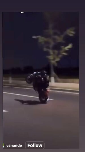 Michael Beach Instagram - Does the saying - “No skin off my back” work in this situation? 
…
#bikerlifestyle #itmustburn #bikevideos #bootyburn🔥 #roadrash