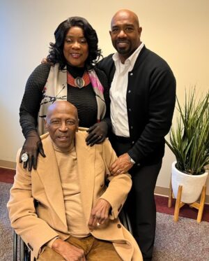 Michael Beach Instagram - A great, talented and wonderful man has passed away today - Mr. Louis Gossett Jr. 
He was my friend and I more than appreciate the time I was allowed to spend with him. ❤️ #louisgossettjr #rip #legend