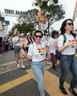 Michael Bloomberg Instagram - Pride all day, every day, everywhere. 🏳️‍🌈🏳️‍🌈🏳️‍🌈

As Bloomberg offices all over the world celebrate Pride Month, we re-affirm our commitment to building an inclusive workplace and world, while reflecting on the progress made and work still to be done.