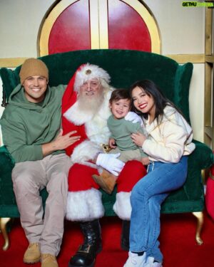Michael Copon Instagram - Seeing the smile on their faces makes everything I fight for worth it. 

Merry Christmas!