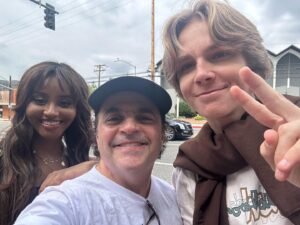Michael D. Cohen Instagram - Doing the @sagaftra #strike line with the @henrydangerforce cast and crew. #sagaftrastrong #wgastrong #reunion