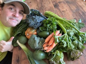 Michael D. Cohen Instagram - One of the best things about LA on Sundays is the #hollywoodfarmersmarket This is the bounty today!#healthyfood #yummy