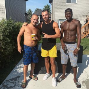 Michael Henaf Instagram - Happy birthday au frèro @doubleyou78_ 🥳🎉🎂
.
.
.
.
.
.
#frenchietour #appolonia #birthday #peace #summer #gang