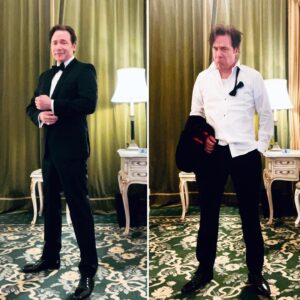 Michael Herbig Instagram - Vor der Gala, … nach der Gala! 😬 „LOL: Last One Laughing“ war gestern für den Österreichischen Film- und Fernsehpreis nominiert … aber die schöne ROMY hat sich für einen anderen entschieden! Hab’ die ganze Nacht in mein Kissen geweint! Schön war’s trotzdem, Gratulation an alle Preisträgerinnen und Preisträger! 😘 #aboutlastnight #romy2022 @kurier_romy #LOLDE #LastOneLaughing @primevideode