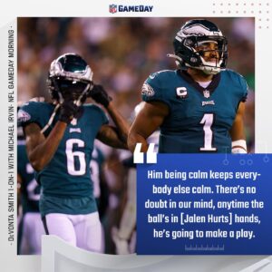 Michael Irvin Instagram - DeVonta Smith sits down with Michael Irvin before 49ers-Eagle rematch 💪  #FlyEaglesFly @jalenhurts