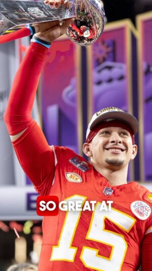 Michael Irvin Instagram - Michael Irvin argues Mahomes is on the heels of surpassing Brady as the GOAT #nfl #superbowl #chiefs