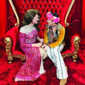 Michael J. Willett Instagram - Had a blast at #dragcon this weekend! 💋