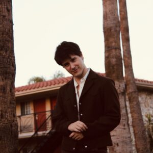 Michael J. Willett Instagram - Photo by @ferinpetrelli