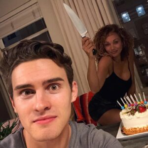 Michael Johnston Instagram - 🔪   🎂= 🍰 @123bobbyt