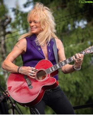 Michael Monroe Instagram - Birthday boy🎵🎶