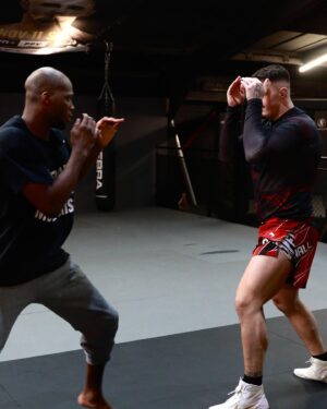 Michael Page Instagram - Getting that work in with the big dawg @tomaspinallofficial 💪🏾🔥