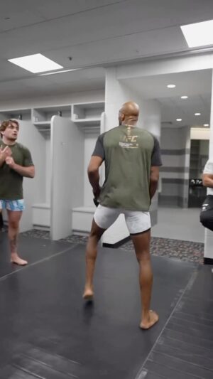 Michael Page Instagram - Perfect practice makes perfect 💪🏾🔥 #ufc299