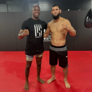 Michael Page Instagram - Pleasure to train alongside such a beast, much respect and Happy Birthday 🎂 @khamzat_chimaev 🔥