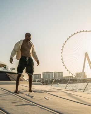 Michael Page Instagram - We definitely going to have Dubai a flight back here soon 😏😎☀️🌊🏝️