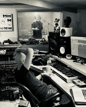 Michael Patrick Kelly Instagram - Each sound is born out of silence and true words come from deep listening. It’s not always easy to shut everything down. 

Is silence relevant in your life? 

Have a great Sunday! 

MPK 

#Songwriting #TheSoundOfSilence #Inspiration #Creativity #NewMusic #MichaelPatrickKelly