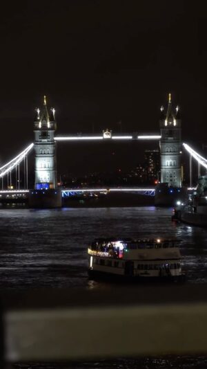 Michael Patrick Kelly Instagram - #London 

🎥 : @esmebones