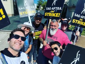 Michael Rosenbaum Instagram - Great day striking with my pals @davebautista @kumailn and Ash. @sagaftra #sagaftrastrong #sagaftra