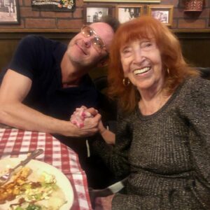 Michael Rosenbaum Instagram - THANK YOU @bucadibeppo 
for taking care of my family for my grandma Blanche’s 96th Birthday.
It was so special and it made her so happy.

#family