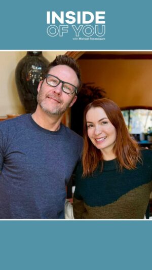 Michael Rosenbaum Instagram - Felicia Day on what it was 𝙧𝙚𝙖𝙡𝙡𝙮 like to work on Supernatural:)) 

Don’t miss this full interview, Felicia is a blast and chock-full of amazing stories! 
🧩

#insideofyoupodcast #michaelrosenbaum #feliciaday #supernatural #spncast #spnfamily #larping
