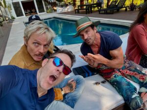 Michael Rosenbaum Instagram - Hanging with some good buddies yesterday. always make time for friends no matter how busy you think you are.
