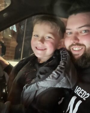 Michael Smith Instagram - Mum and jnr at rugby training so I have a new driver tonight 😍. 30 second drive only took 11 minutes 😂😂
