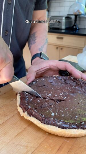 Michael Symon Instagram - An early @goldbelly birthday from @carlaphall 🎉… kicking off your birthday weekend in the best way with this chocolate chess pie 🥧 🍫 … get yours and celebrate the only way we know how, with DELICIOUS food delivered right to you door! 

HAPPY BIRTHDAY, @carlaphall ! 🎈