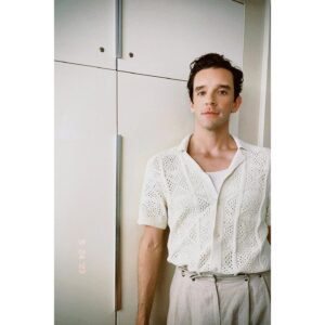 Michael Urie Instagram - Last week I chatted #spamalot and #shrinking (and yes, @chilis) on @livekellyandmark hair/make up and photo (!) by @chelseagehr / styling by @mikeystyles / @abercrombie shirt @vegan_tiger pant @jb_rautureau shoe
