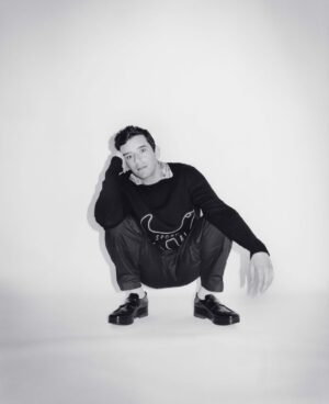 Michael Urie Instagram - Thank you @wmag story by @carriesnotscary
Photos by @andreaslaszlokonrath 
Styling: @wojojenna 
Grooming: @evydrew 
LINK IN BIO