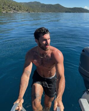 Michael Yerger Instagram - i get the hype now 🏔️