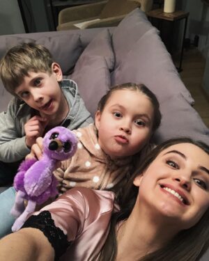Michaela Petřeková Instagram - My tu ZOO máme přímo v bytě. Opičky moje milované❤️