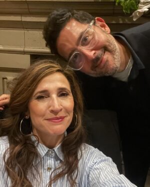 Michaela Watkins Instagram - Got gussied up to celebrate the launch of #DinnerWithTheParents. First 4 episodes drop on @amazonfreevee tomorrow! It’s a family comedy and it’s nuts. Based on the British show #FridayNightDinner. I have the best cast mates. #carolKane #danbakkedahl @henryhallmusic @danielthrasher @jahnglayzer @iris.bahr @izukahoyle @robdelaney @officialchristineadams @mirceamonroe and created written by @jonbeckerman as well as some other amazing writers who made it so fun. So many people to thank and name. Please forgive me. @bigtalk @cbstvstudios @ginalyonstv #comedy #family #dinner #newseries 

(PS: thanks @nataliemoralesloves and @amyslomo  and @fred4all for the best premiere posse I could hope for) 

Glam team A    : 
Makeup goddess: @lizlash always forever 
Hair goddess: @nickichestnut 
style goddess: @ecduzit 

Dress: Maje @mahj.to.go 
Blazer: Another Tomorrow @anothertomorrow 
Boots: Jimmy Choo @jimmychoo 
Jewelry: Jenny Bird @_jennybird 
Bag: Clare Vivier @clarevivier