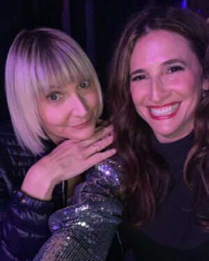 Michaela Watkins Instagram - Shameless pics happening here. I’m still reeling from the greatest time getting to sing with #middleagedadband @madjamband @davidwain @kenmarino and the whole damn band just BROUGHT it including David’s kiddo Henry on sax. @mrjordankatz and @joelotruglio and @nadiaquinn and #FrankBarrera #jonspurney #sweetteddyP @thomaspatricklennon @kerrikenneysilver @alfredyankovic 

…bracing for the depression now.