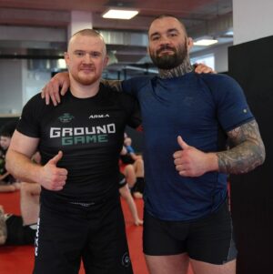 Michał Materla Instagram - To już 4 urodziny @btgympolska ! Z tej okazji w pierwszy dzień urodzin seminarium poprowadził wybitny zawodnik i jak dzisiaj udowodnił równie skuteczny trener @zybityszka . Dziękujemy za przekazaną wiedzę i bardzo skuteczne detale które wzbogacą naszą grę-parterową. Fajnie że tyle osób poświęciło swój czas prywatny w sobotę żeby przyjść i spędzić go na macie , a to znaczy że dobrze się u nas czujecie.  Jutro kolejne urodzinowe sportowe zajęcia na które oczywiście zapraszamy .👍🏻