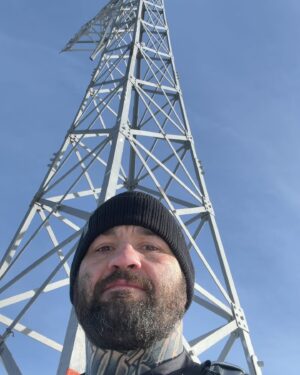 Michał Materla Instagram - Lubię tam wracać zimą , cieszyć się chwilą i zapamiętać ten widok 🏔️
