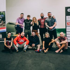 Michał Materla Instagram - Zimowy @obozmma.pl dobiegł końca . Wyjątkowy czas , gdzie ciężkie treningi były świetnie zbalansowane dobrym humorem , relaksem i pysznym jedzeniem . .  Dziękuję @plociennik_marta za zaproszenie . Dziękuję kadrze trenerskiej za fantastyczną atmosferę i uczestnikom za zaangażowanie 🫡.