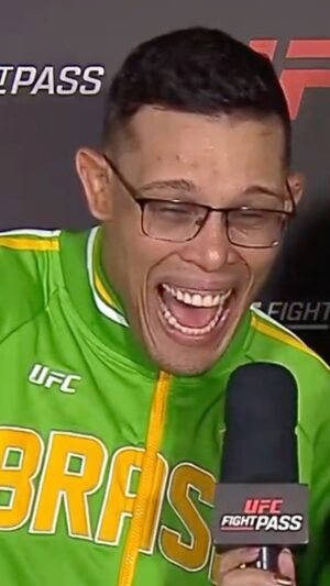 Michel Pereira Instagram - Caio Borralho reagiu ao novo show de Michel Pereira no UFC. 

Em entrevista pra @vevyrodrigues, @caioborralho foi só elogios ao amigo @michelpereiraufc. Finalização em 54 segundos no UFC Rio.

Aproveita e se inscreva no canal do MMA Pride Brasil no YouTube 💪🏻

🎥: @ufc_brasil 

#caioborralho #michelpereira #ufc #ufcbrasil #ufcrio #ufc301 #mma #ufcvideos #ufcreels #reels