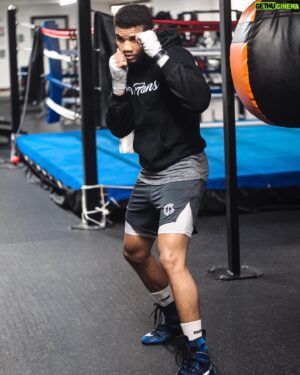 Michel Rivera Instagram - Don't limit your challenges, challenge your limits🦋🐝

Fight coming soon 🔜🍿🍿🎥🎥📸

Corinthians 15:58 KJV
Therefore, my beloved brothers, be firm and constant, always growing in the work of the Lord, knowing that your work in the Lord is not in vain.