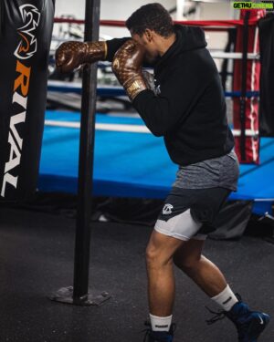 Michel Rivera Instagram - Don't limit your challenges, challenge your limits🦋🐝

Fight coming soon 🔜🍿🍿🎥🎥📸

Corinthians 15:58 KJV
Therefore, my beloved brothers, be firm and constant, always growing in the work of the Lord, knowing that your work in the Lord is not in vain.