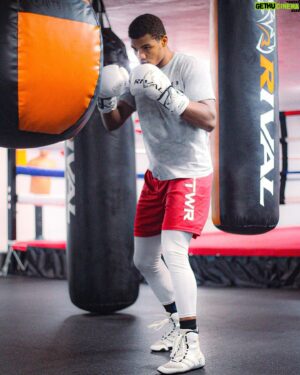 Michel Rivera Instagram - When you hear more criticism than praise, remember that no one wants you to succeed.🦋🐝🇩🇴🔥👑 we back in July on @daznboxing @salita_promotions