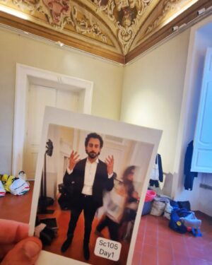 Michele Rosiello Instagram - It's a wrap!😁🎬
A presto con #nudes2 🤺
@raiplay_official @bimproduzione
@lauraluche #nudes