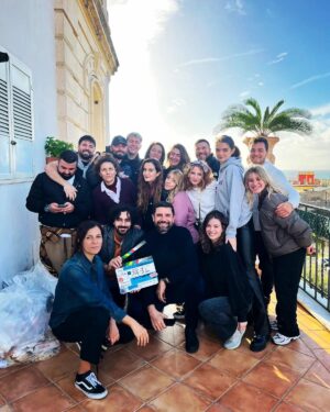 Michele Rosiello Instagram - It's a wrap!😁🎬
A presto con #nudes2 🤺
@raiplay_official @bimproduzione
@lauraluche #nudes