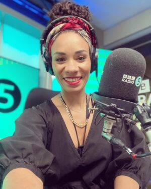 Michelle Ackerley Instagram - It’s been fab to be back with Tony Livesey & the @bbc5live Drive team all this week. 
What a rollercoaster of a week of stories, the Lionesses’s win against Australia, students getting their exam results and tributes to Sir Michael Parkinson. 
My favourite interview was with a lady called Lola Ogundele & her daughter Isabella. Lola set up her own black doll company after not finding any for her daughter in local toy stores. She wants to change the face of representation for kids 👏🏾
Props to Dan Brennan on the team for the story & @deena_deeva 🙌🏾