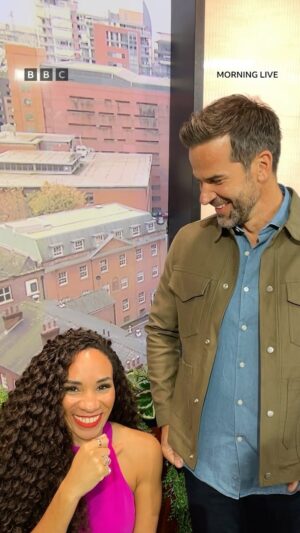 Michelle Ackerley Instagram - New timeslot, new morning hacks! 🤩

@bbcmorninglive returns from 9:30am on 2nd Jan, live from Manchester, with a new EXTENDED show!