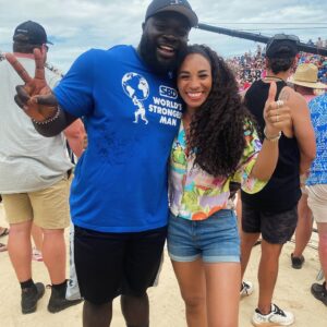 Michelle Ackerley Instagram - And that’s a wrap in Myrtle Beach South Carolina for @theworldsstrongestman 2024. It’s been an absolute blast with the best team!💪🏽🎬👏🏾
@channel5_tv